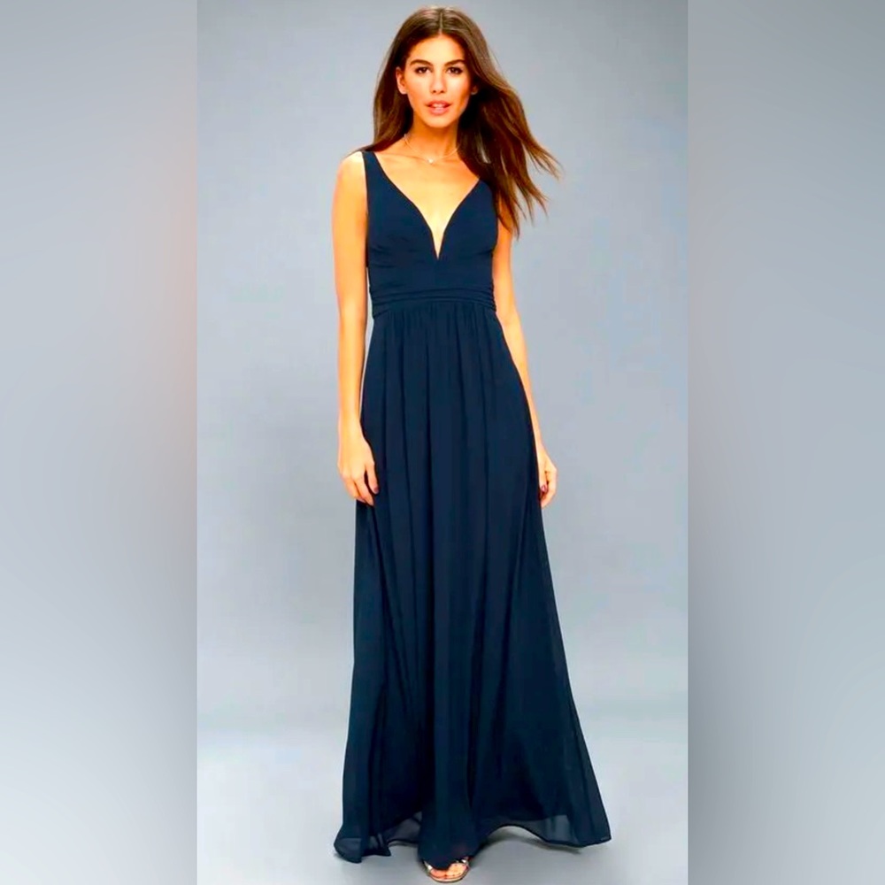 NWT Lulu’s Ruched A-Line Chiffon Maxi Dress in Navy XS